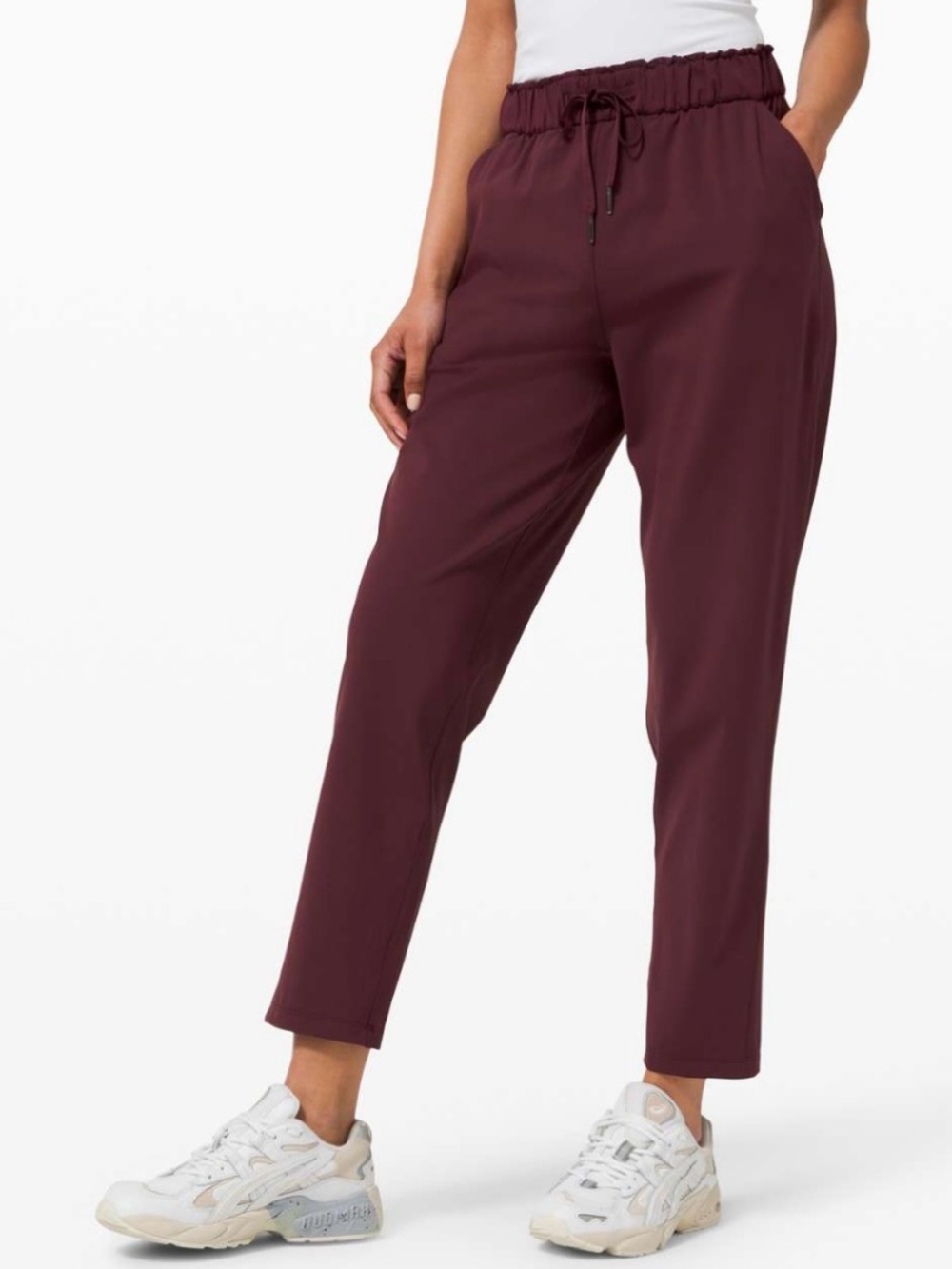 lululemon keep moving pant in cassis